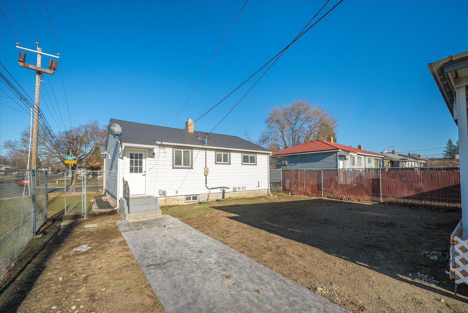 604 East Columbia Avenue Spokane, WA 99208 - Photo 29 of 34