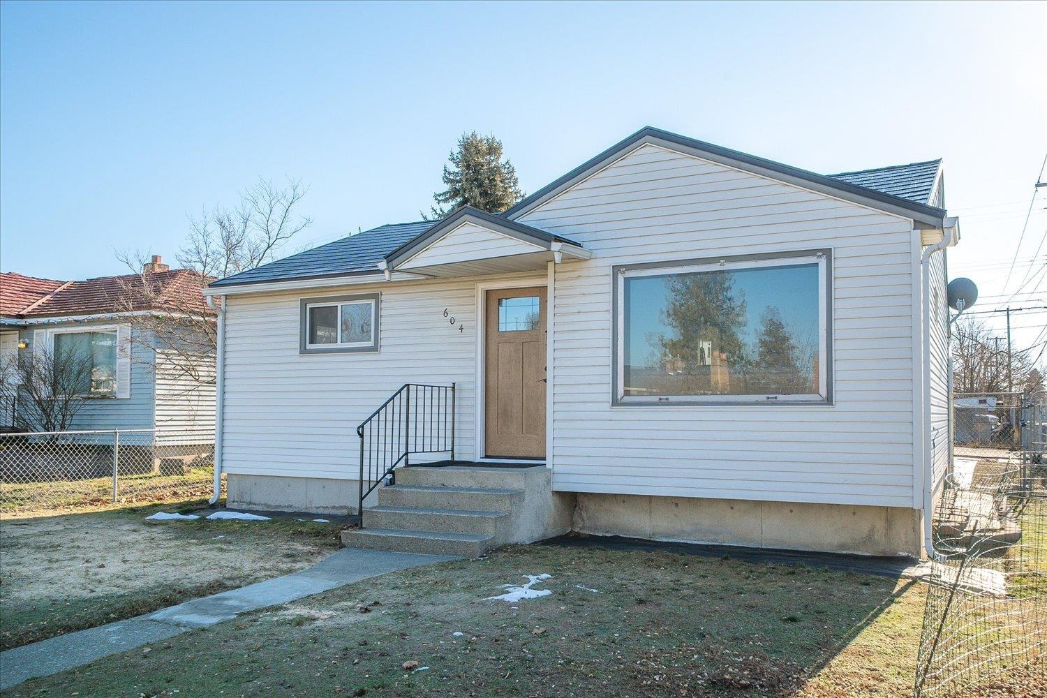 604 East Columbia Avenue Spokane, WA 99208 - Photo 5 of 34