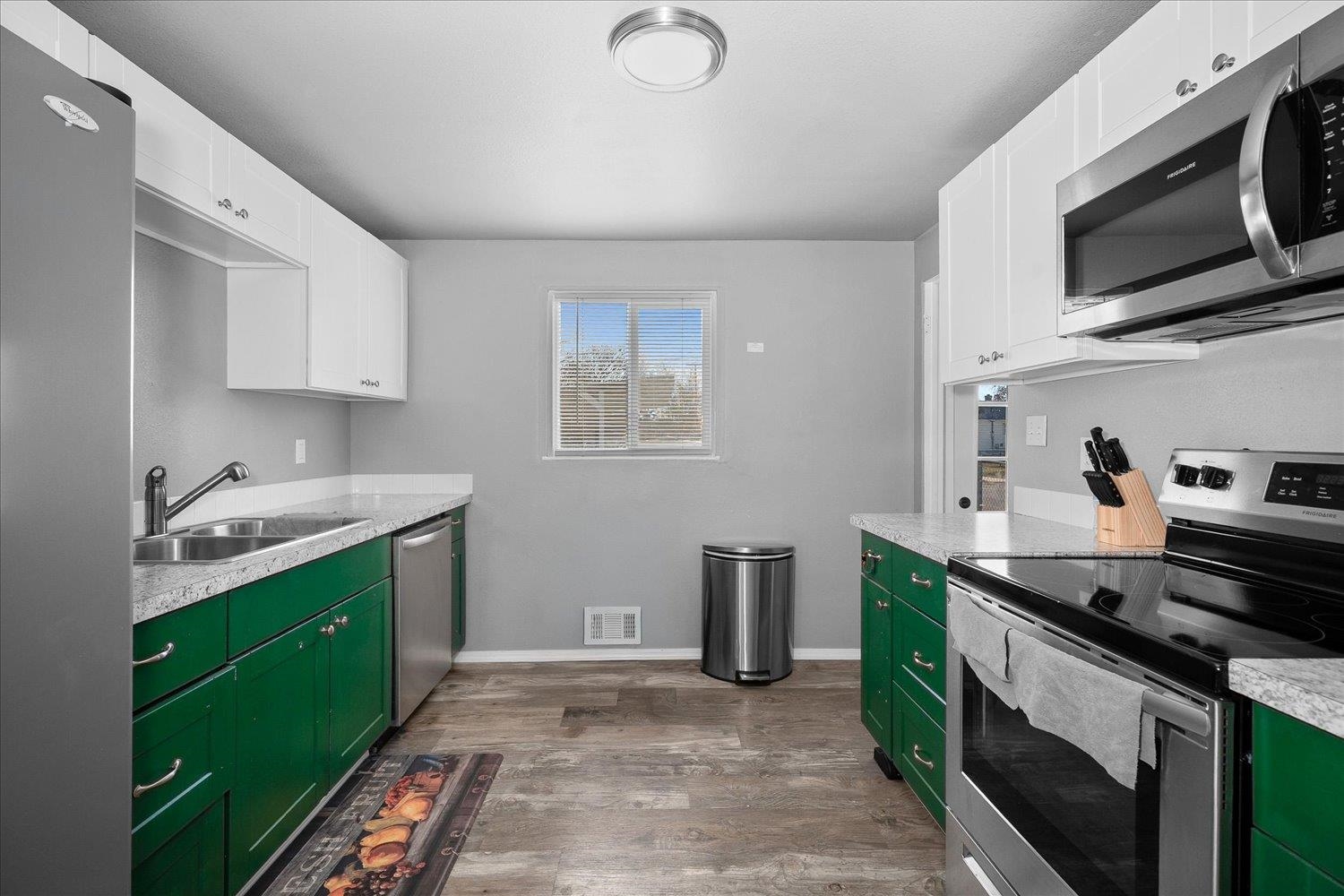 604 East Columbia Avenue Spokane, WA 99208 - Photo 10 of 34