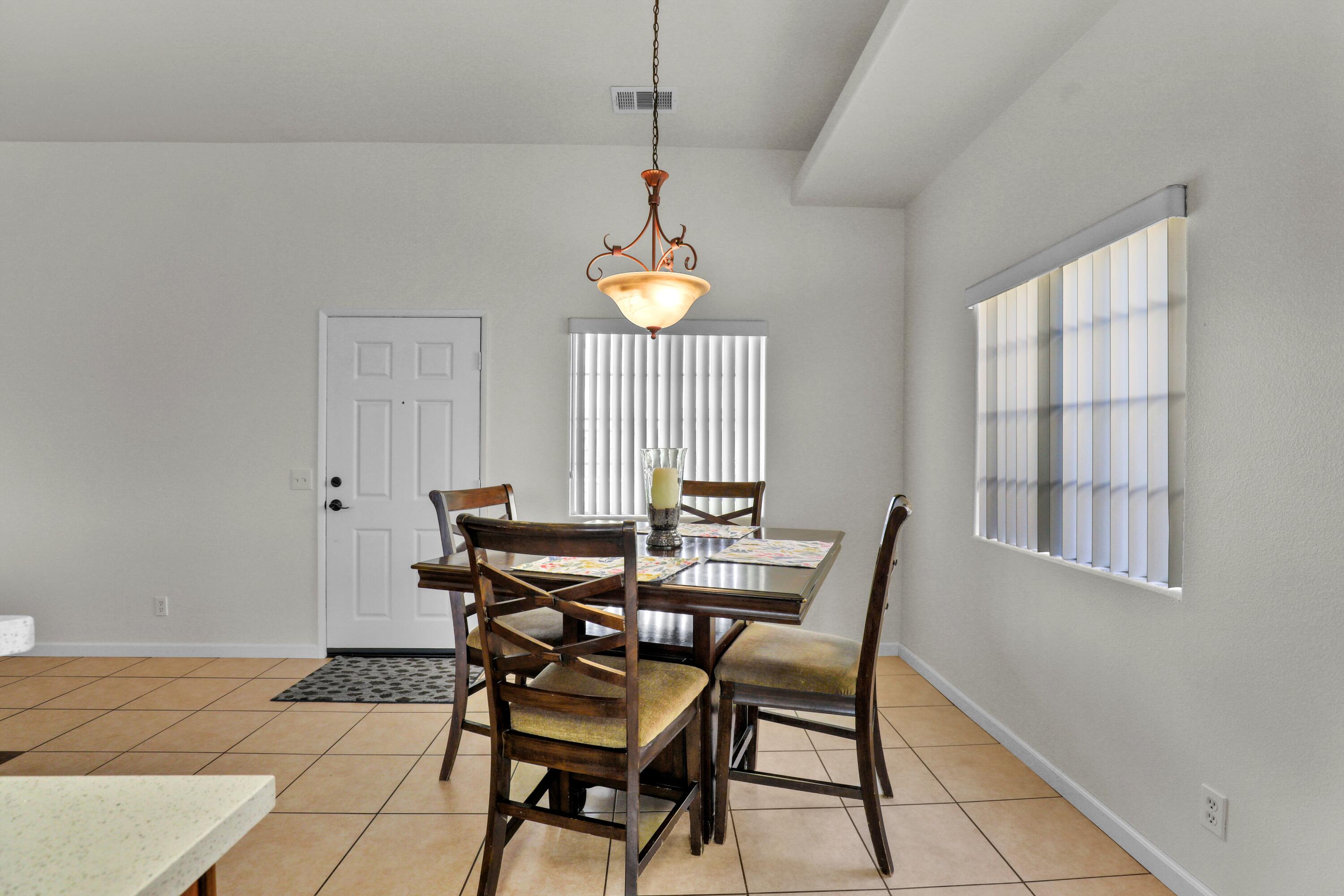 43720 Reclinata Way Indio, CA 92201 - Photo 5 of 24 3Q8A3064