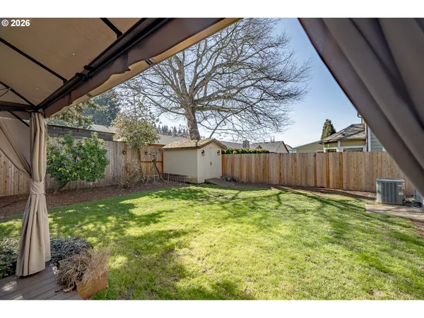 $579,900 | 14574 Southeast Lone Pine Drive, Clackamas, OR 97015