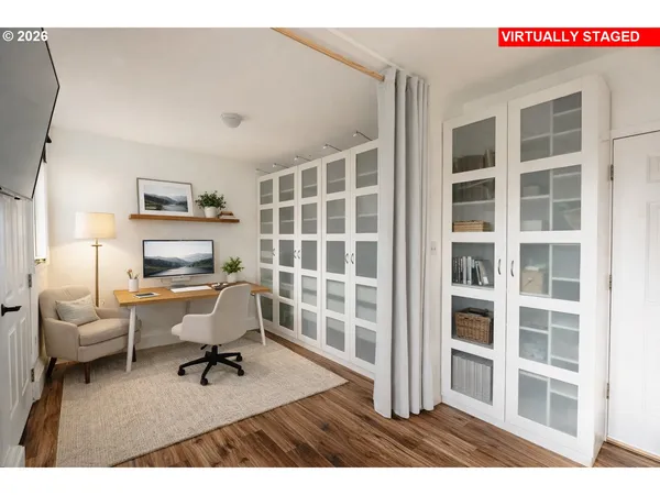 $579,900 | 14574 Southeast Lone Pine Drive, Clackamas, OR 97015