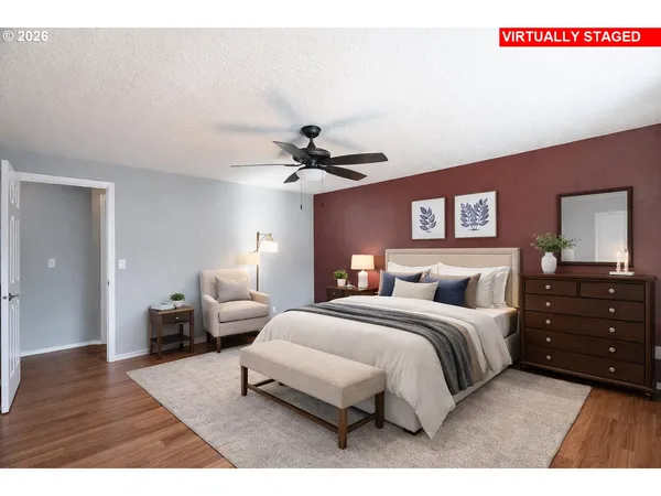 $579,900 | 14574 Southeast Lone Pine Drive, Clackamas, OR 97015