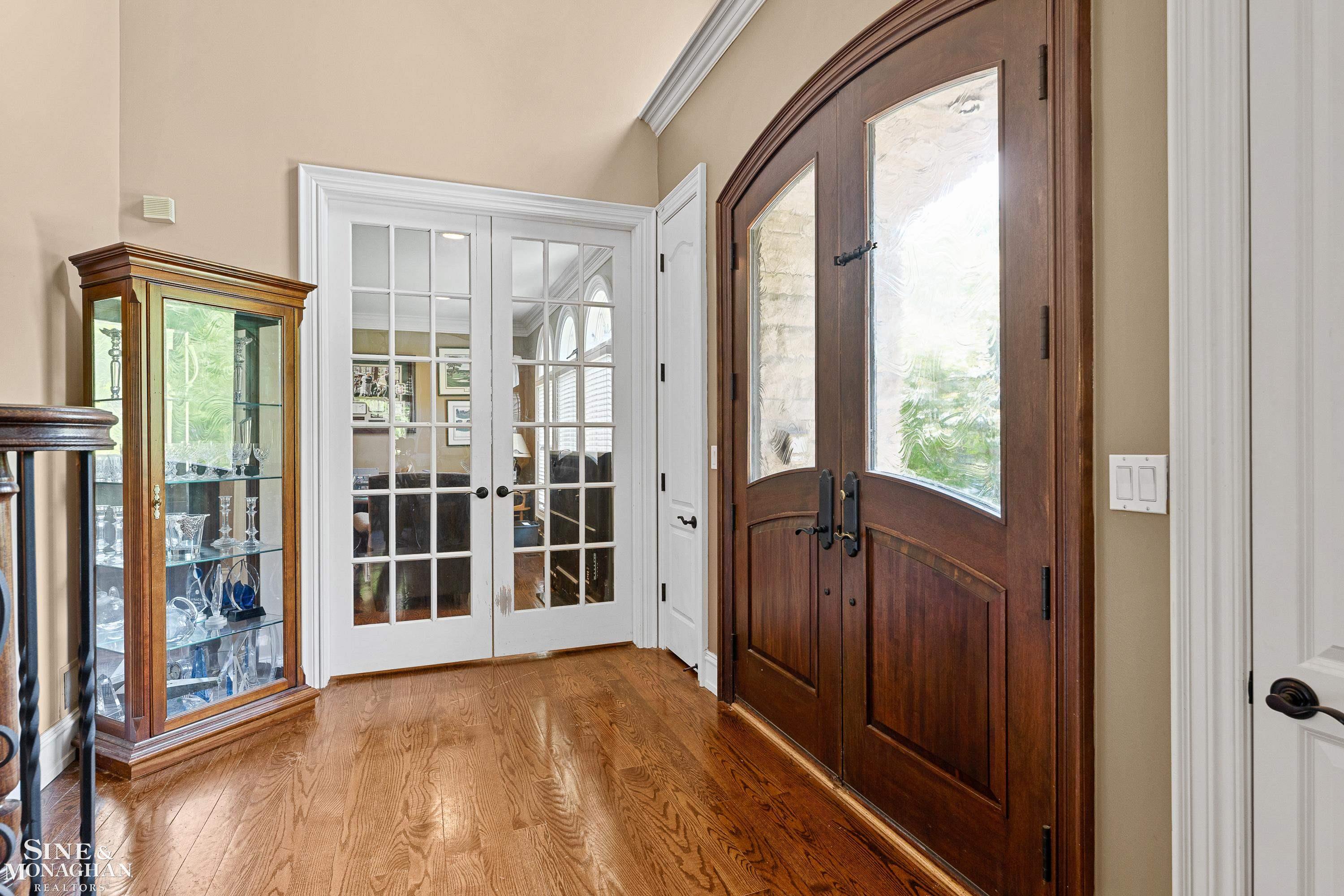 1036 Whittier Road Grosse Pointe Park, MI 48230 - Photo 3 of 48