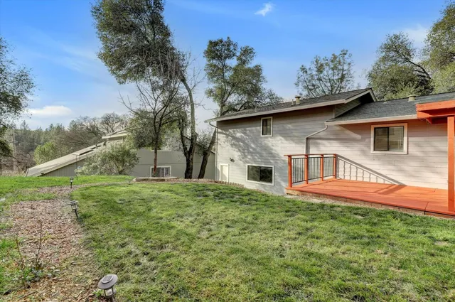 $398,500 | 10885 Torrey Pines Drive, Auburn, CA 95602