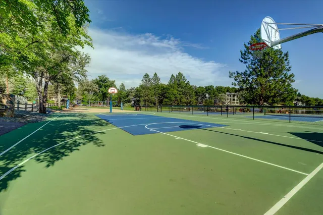 $398,500 | 10885 Torrey Pines Drive, Auburn, CA 95602