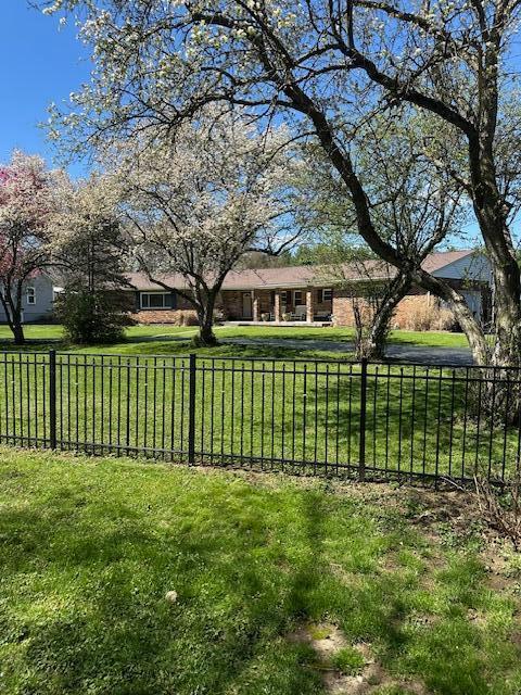 602 Hibbs Road Grove City, OH 43123 - Photo 1 of 50 front12