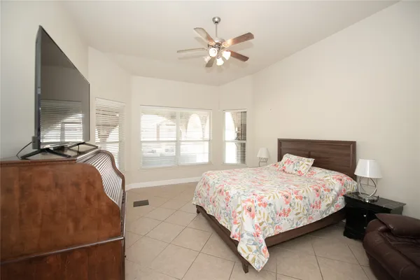 $4,400 | 1914 Lakeside Crossing, Katy, TX 77494