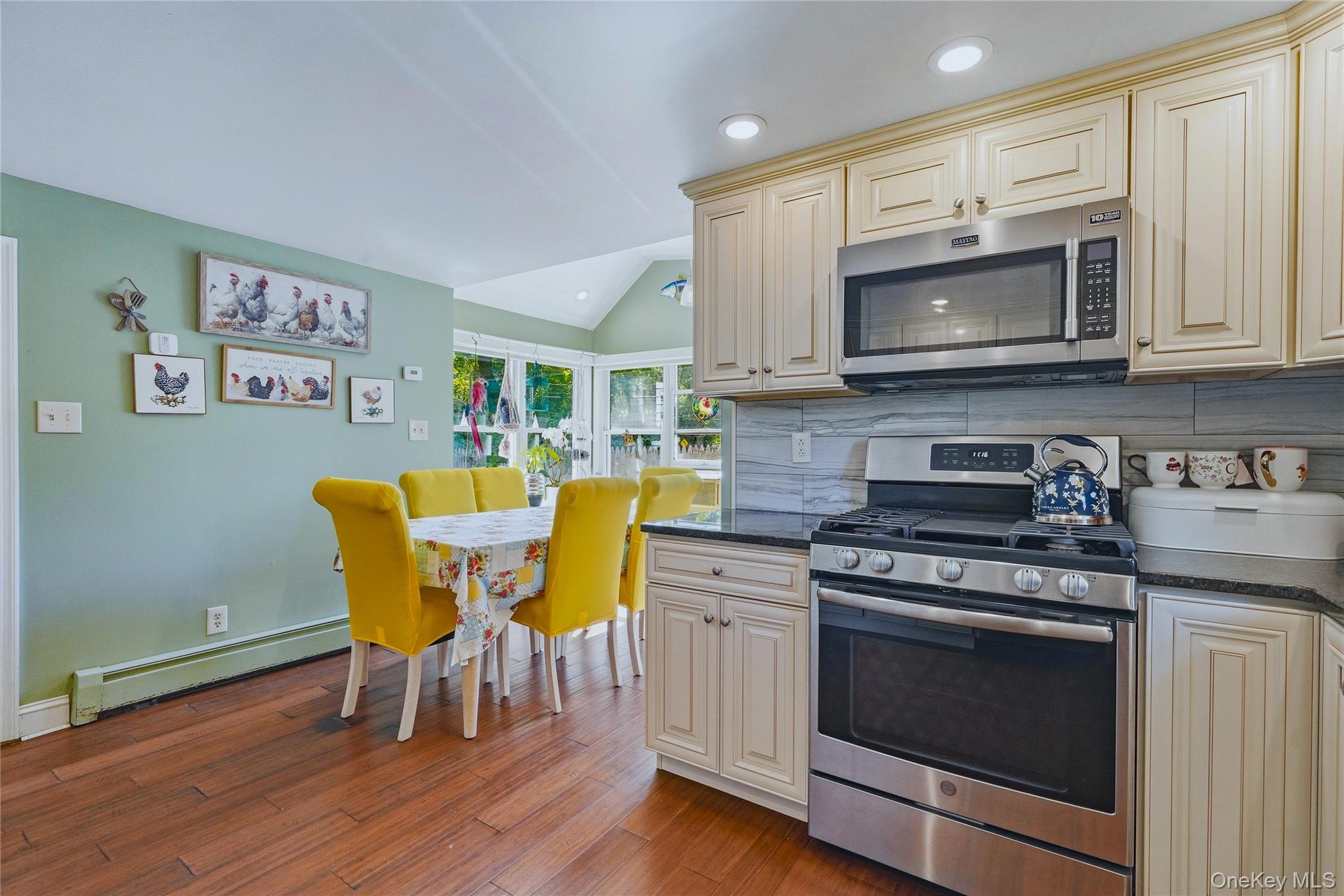 280 Noxon Road Poughkeepsie, NY 12603 - Photo 9 of 23 Gallery Image 9