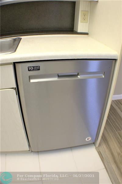 Wynmoor Coconut Creek, FL 33066 - Photo 13 of 35