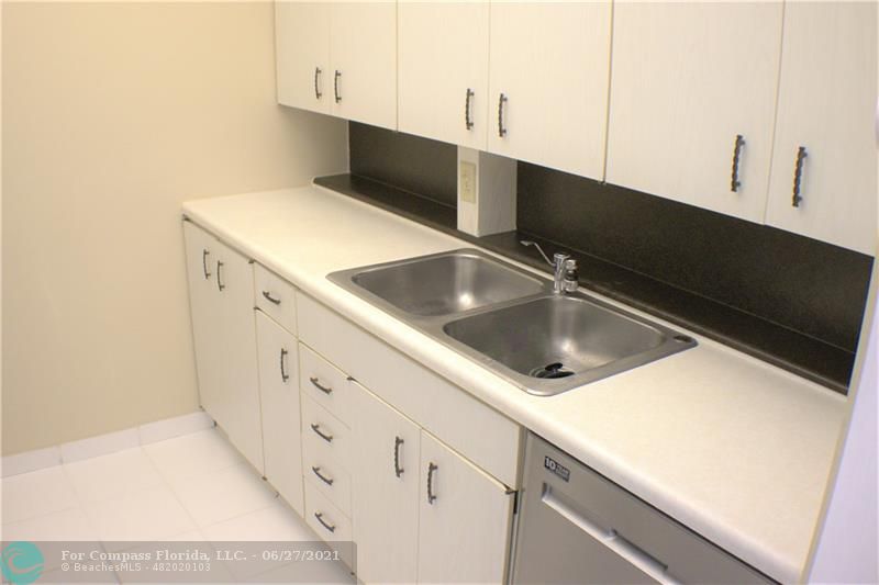 Wynmoor Coconut Creek, FL 33066 - Photo 14 of 35