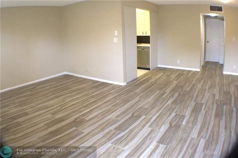 Wynmoor Coconut Creek, FL 33066 - Photo 8 of 35