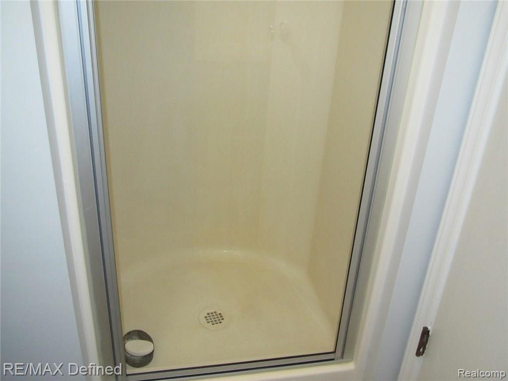4522 Rohr Road Clarkston, MI 48348 - Photo 22 of 29 IMG_1577.JPG
