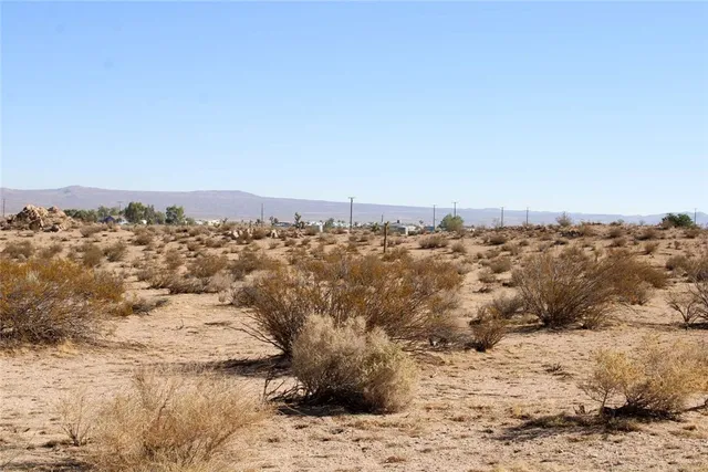 $24,900 | 20999 Bella Vista Drive, Adelanto, CA 92301