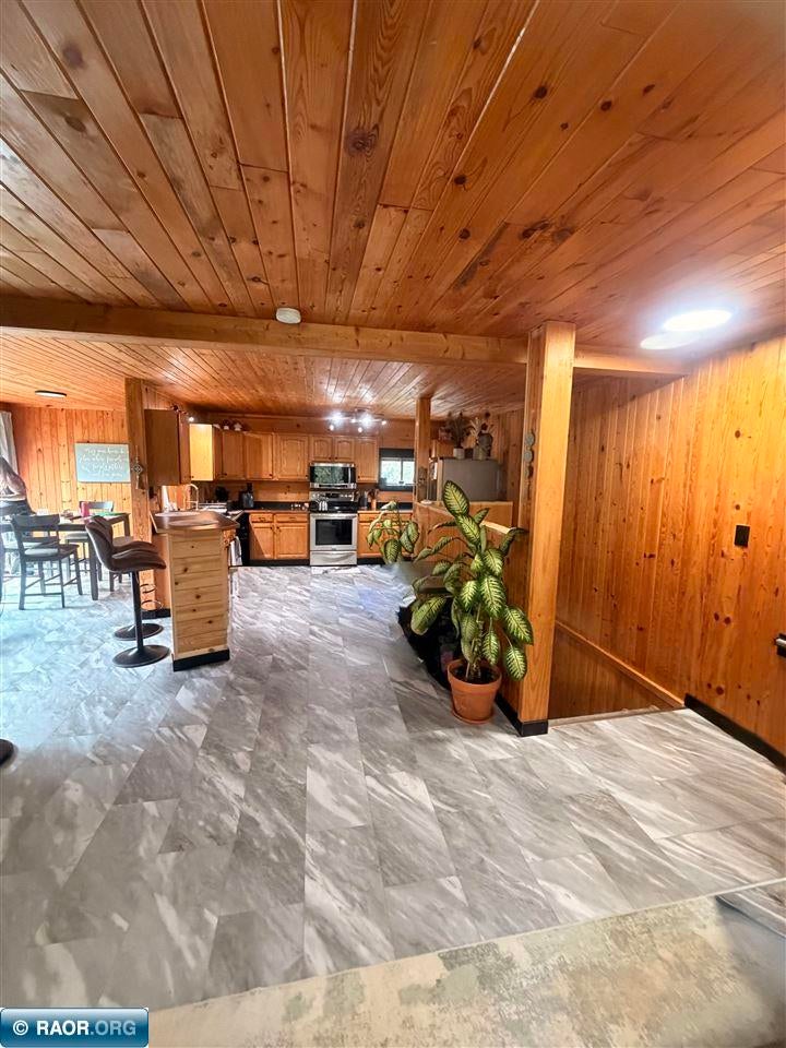 7120 Stockland Road Virginia, MN 55792 - Photo 8 of 25 Gallery Image 8