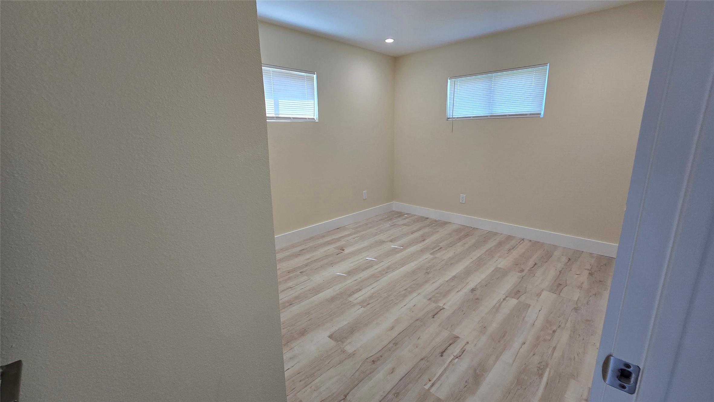 3733 Seabrook Street Houston, TX 77021 - Photo 4 of 9
