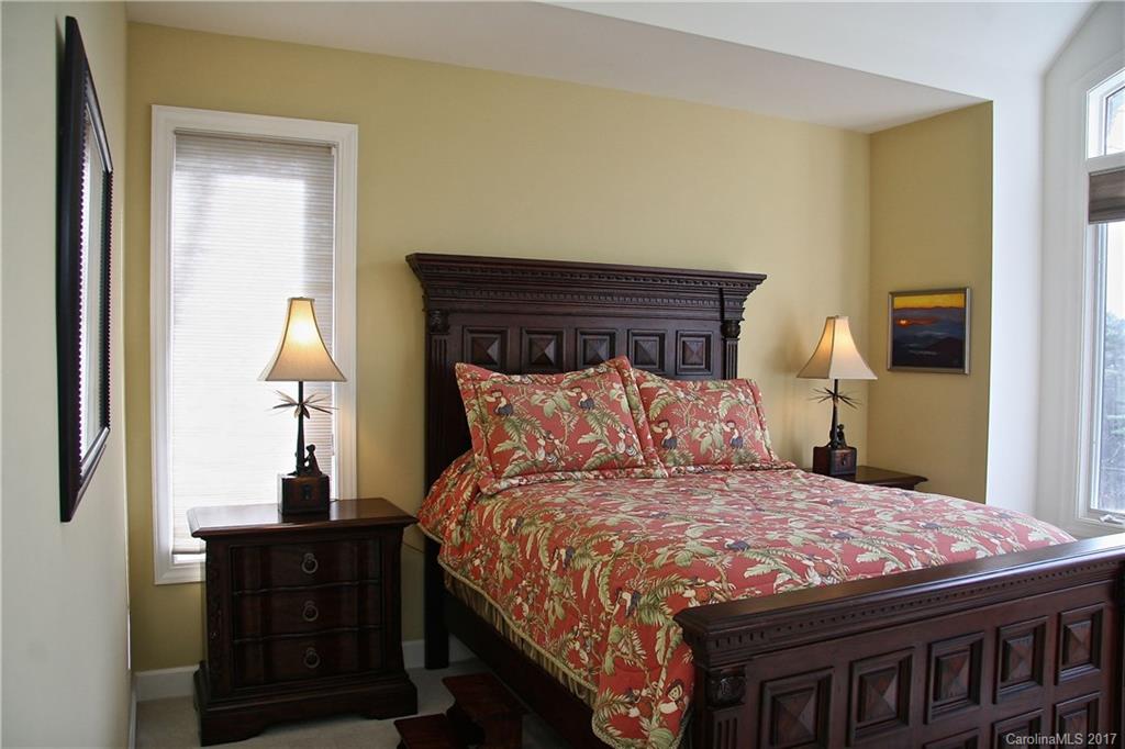 21 Old Still Road, Unit 17 Sapphire, NC 28774 - Photo 15 of 24 Gallery Image 15