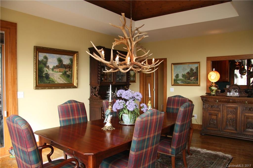 21 Old Still Road, Unit 17 Sapphire, NC 28774 - Photo 8 of 24 Gallery Image 8