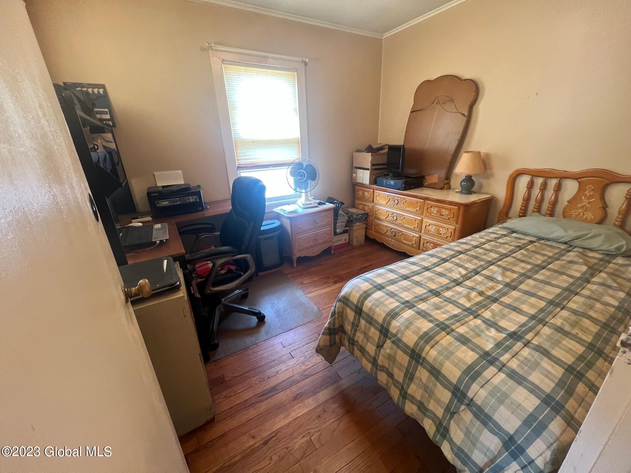730 Bay Road Queensbury, NY 12804 - Photo 5 of 6 730 bay bed 2