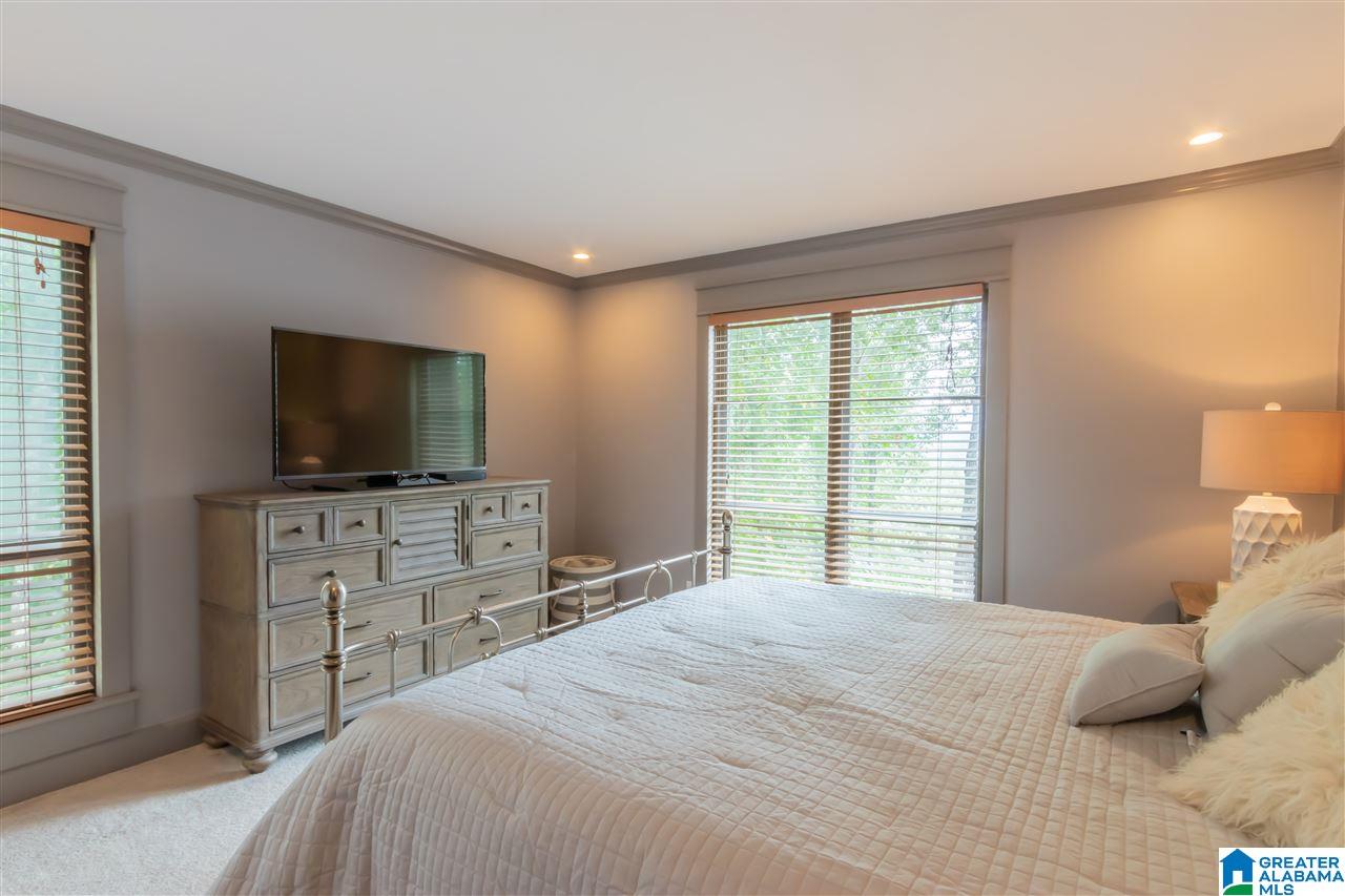 72 Shades Crest Road Birmingham, AL 35226 - Photo 19 of 50