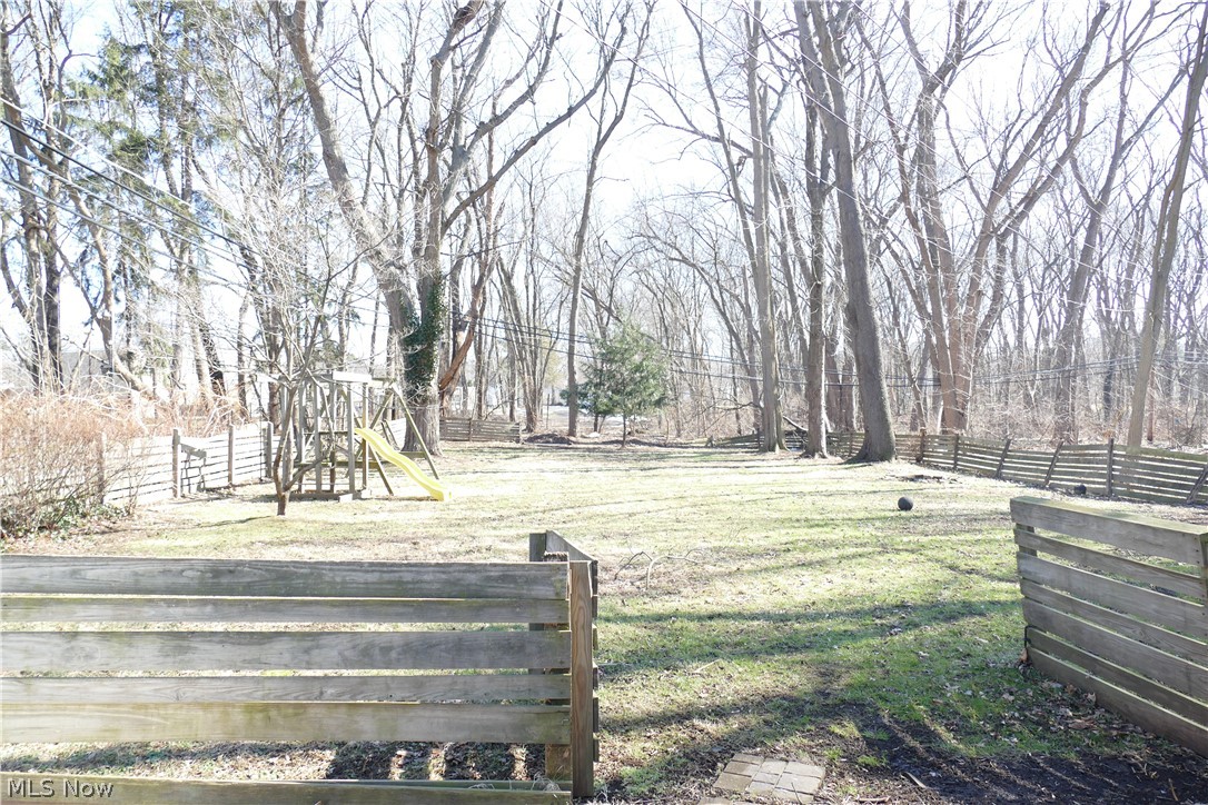 8119 Midland Road Mentor, OH 44060 - Photo 4 of 15 Large Lot with fence