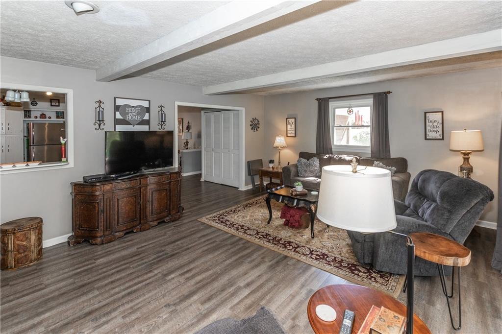 2217 Colt Road Indianapolis, IN 46227 - Photo 6 of 28 Gallery Image 6