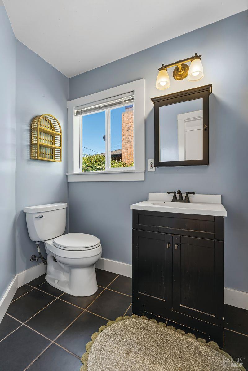 Undisclosed Address Santa Rosa, CA 95404 - Photo 21 of 38 Gallery Image 21