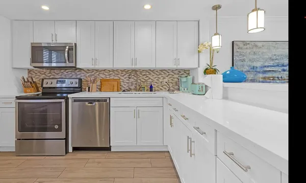 $4,500 | 601 North Ocean Boulevard, Boca Raton, FL 33432