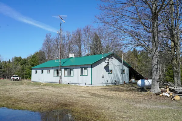 $1,400,000 | 5840 Wildwood Road, Alger, MI 48610