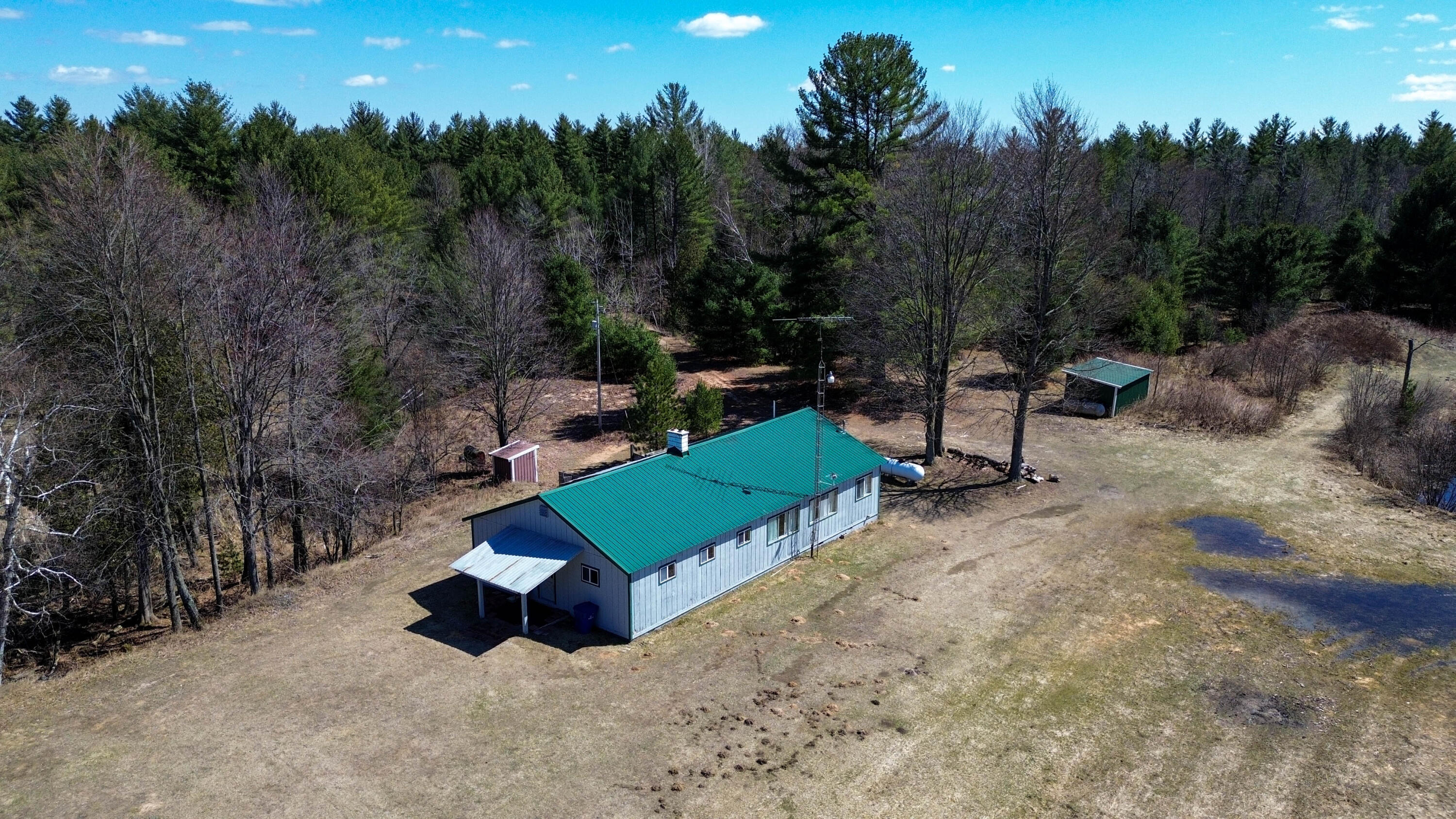 5840 Wildwood Road Alger, MI 48610 - Photo 9 of 25 13