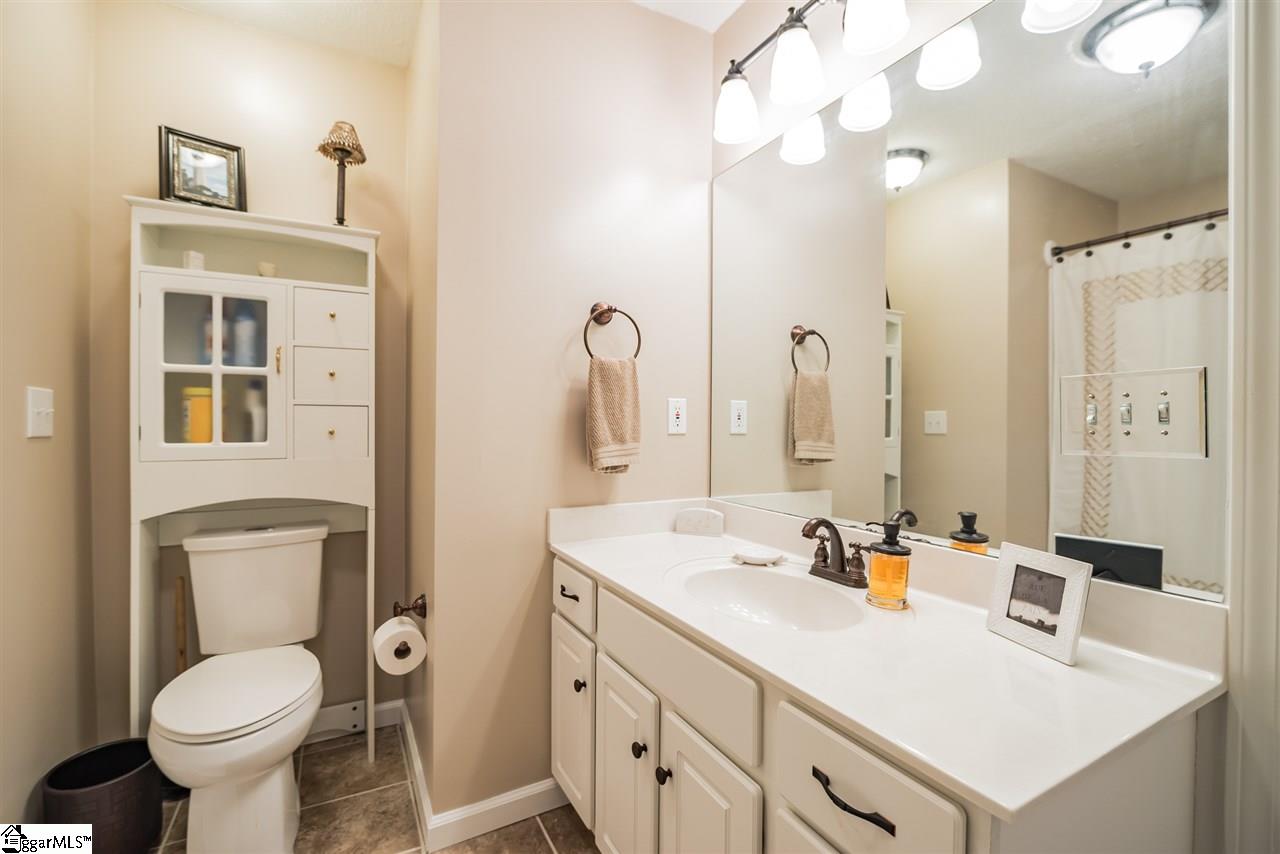 215 Riverlake Road Fair Play, SC 29643 - Photo 21 of 33 Gallery Image 21
