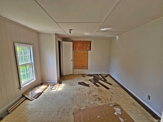 a view of room with window