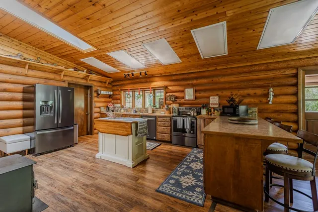 $2,675,000 | 13709 Highway 95, White Bird, ID 83554