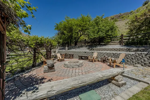 $2,675,000 | 13709 Highway 95, White Bird, ID 83554