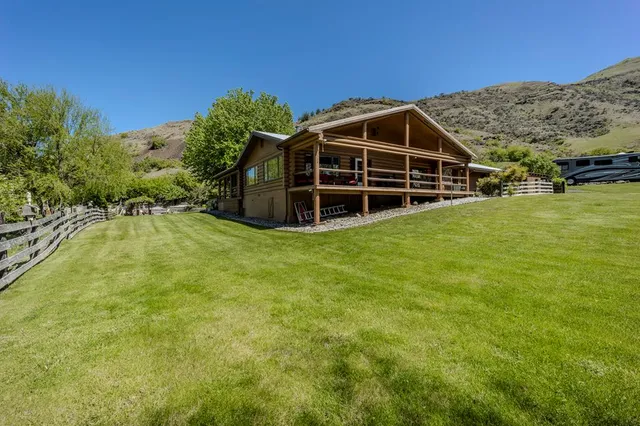 $2,675,000 | 13709 Highway 95, White Bird, ID 83554