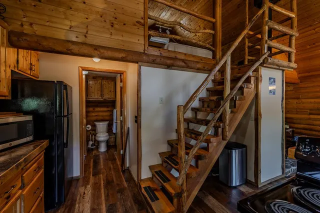 $2,675,000 | 13709 Highway 95, White Bird, ID 83554