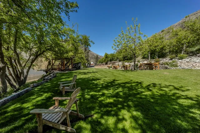 $2,675,000 | 13709 Highway 95, White Bird, ID 83554