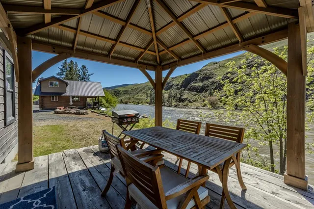 $2,675,000 | 13709 Highway 95, White Bird, ID 83554
