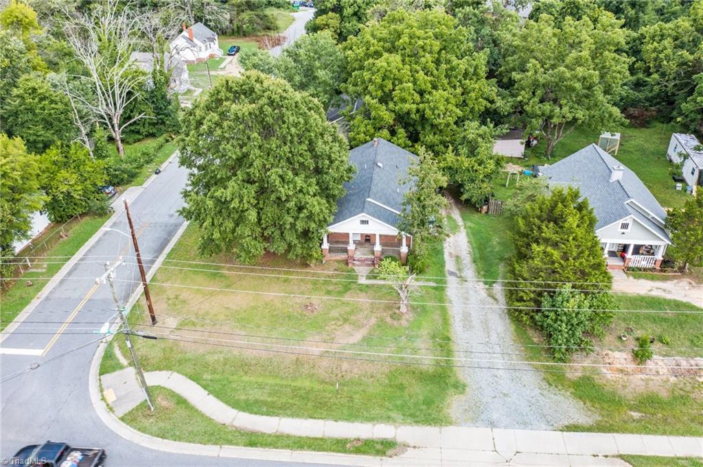 2405 Freeman Mill Road Greensboro, NC 27406 - Photo 14 of 33 Gallery Image 14