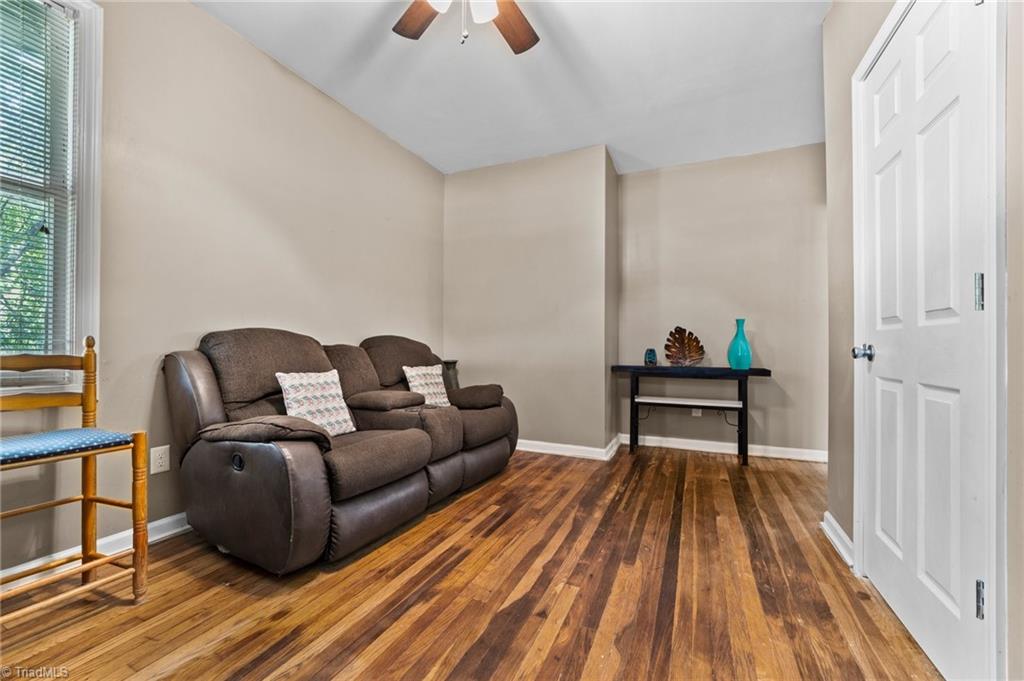 2405 Freeman Mill Road Greensboro, NC 27406 - Photo 17 of 33 Gallery Image 17