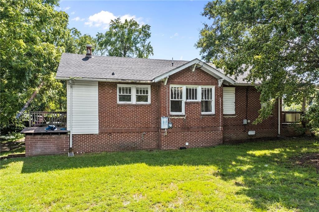 2405 Freeman Mill Road Greensboro, NC 27406 - Photo 3 of 33 Gallery Image 3