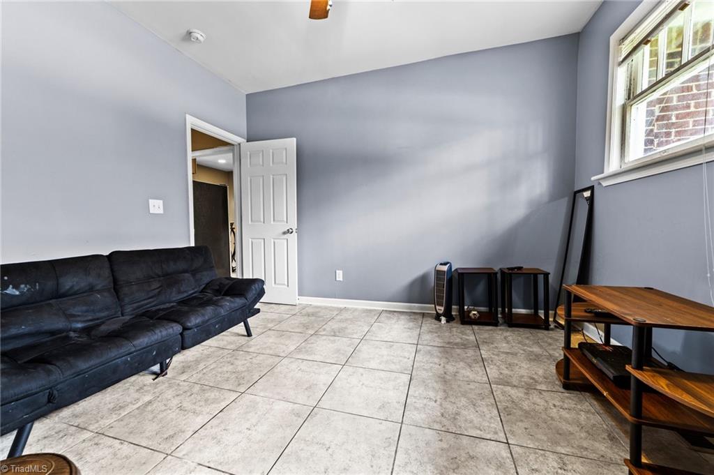 2405 Freeman Mill Road Greensboro, NC 27406 - Photo 31 of 33 Gallery Image 31