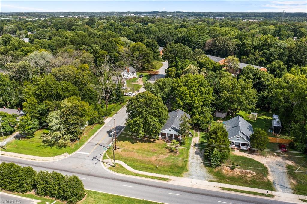2405 Freeman Mill Road Greensboro, NC 27406 - Photo 9 of 33 Gallery Image 9