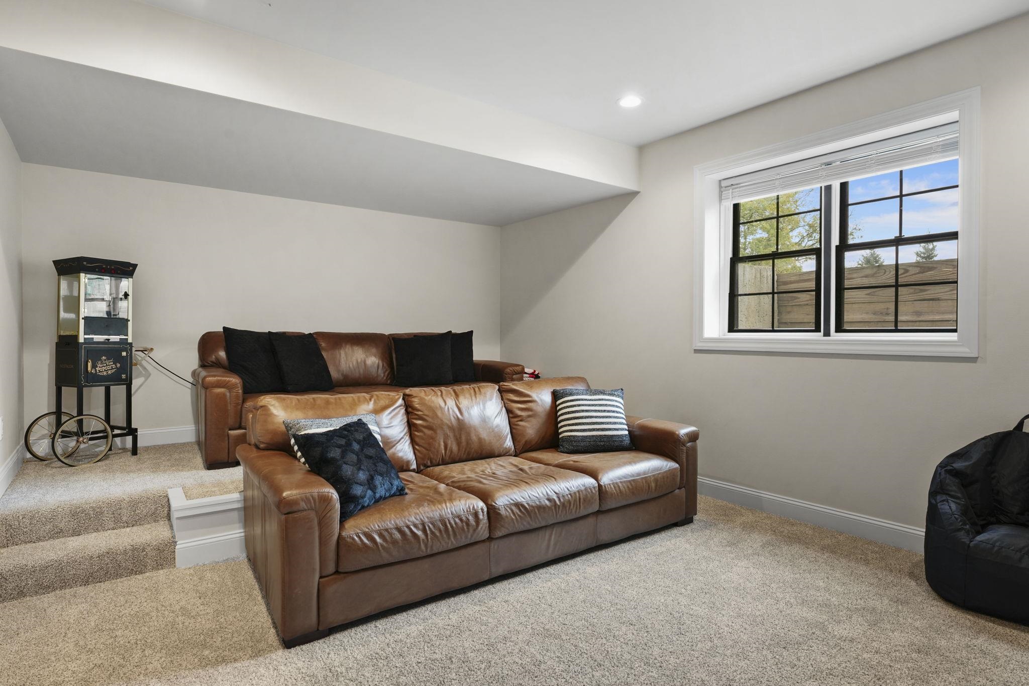 2257 Dyreson Road McFarland, WI 53558 - Photo 53 of 85