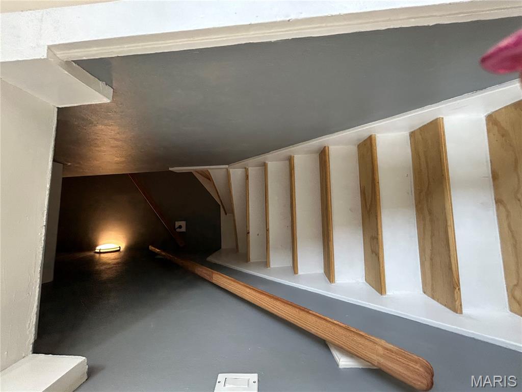 809 North Florissant Road Ferguson, MO 63135 - Photo 12 of 22