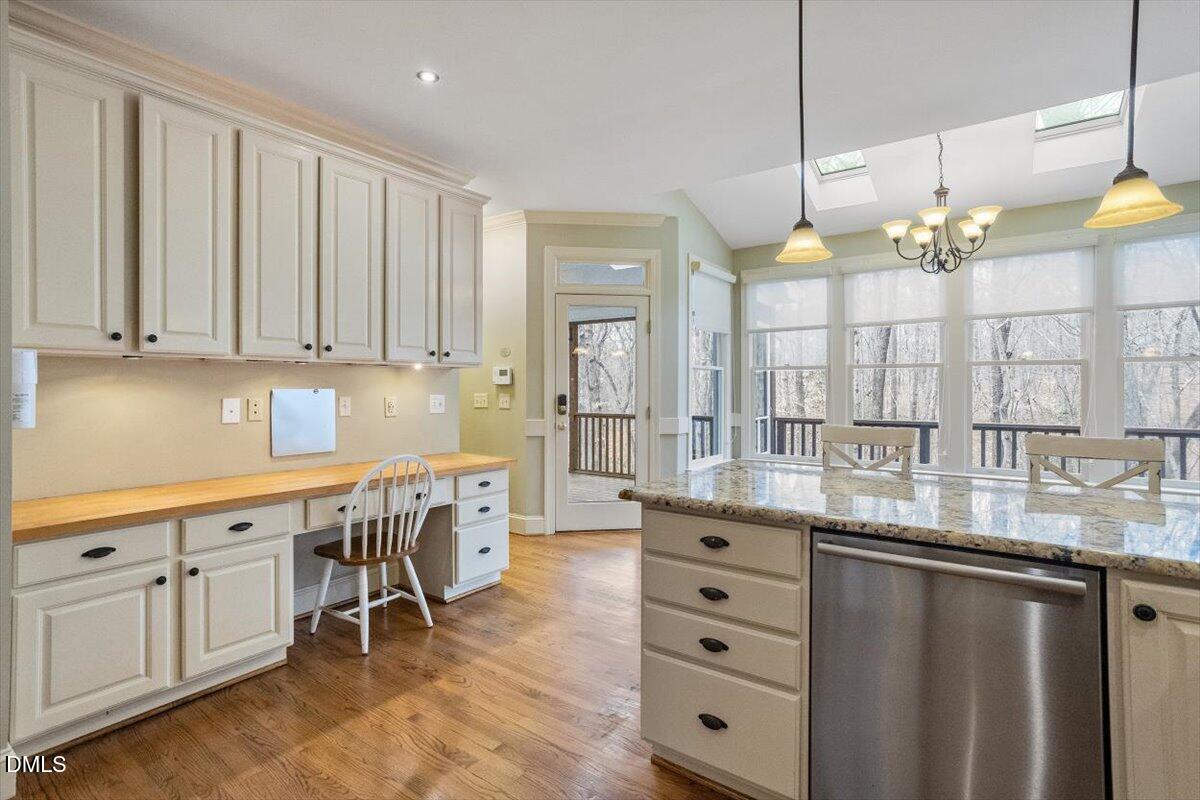 1905 Freewood Court Raleigh, NC 27606 - Photo 23 of 49 beyc69695420db12f