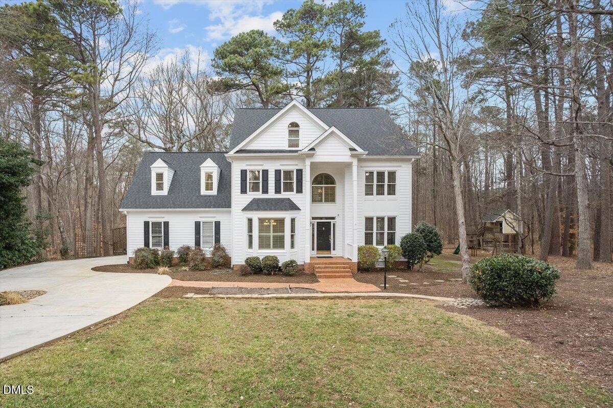 1905 Freewood Court Raleigh, NC 27606 - Photo 3 of 49 beyc696953c0cb4b7