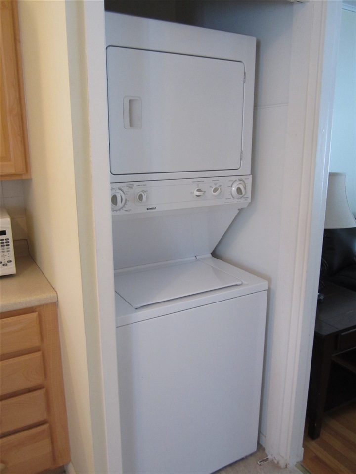 24 Rundlett Street Concord, NH 03301 - Photo 12 of 16 Gallery Image 12