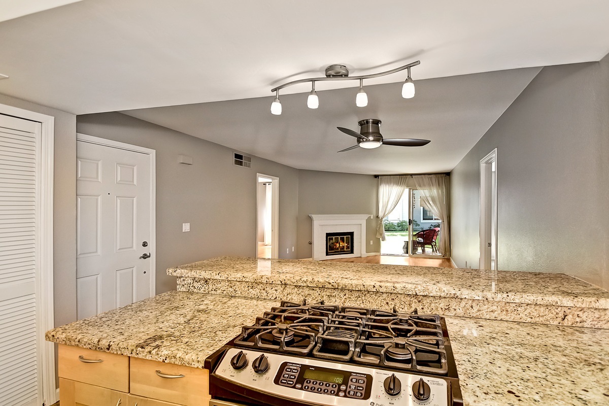 144 Mangano Circle Encinitas, CA 92024 - Photo 15 of 25 Gallery Image 15