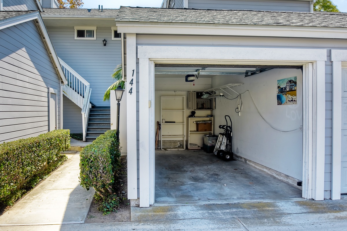 144 Mangano Circle Encinitas, CA 92024 - Photo 4 of 25 Gallery Image 4